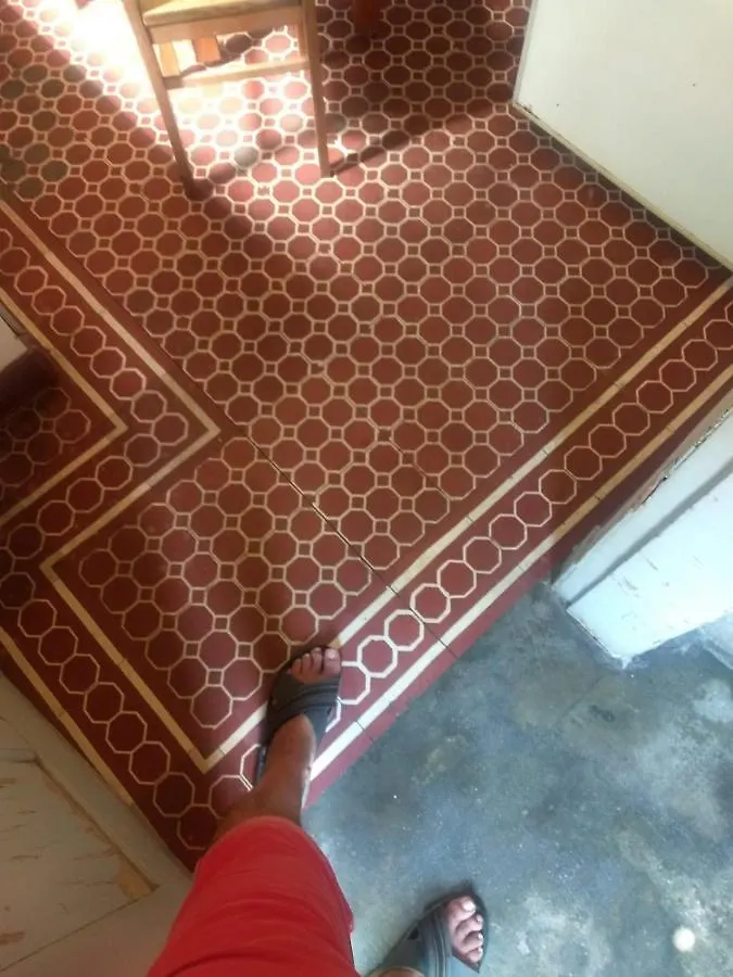 Quarto Em Casa Atelie Com Sol No Quintal Apartment Sao Paulo Homestay
