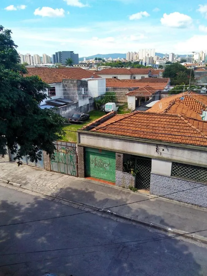 Homestay Quarto Em Casa Atelie Com Sol No Quintal Apartment Sao Paulo